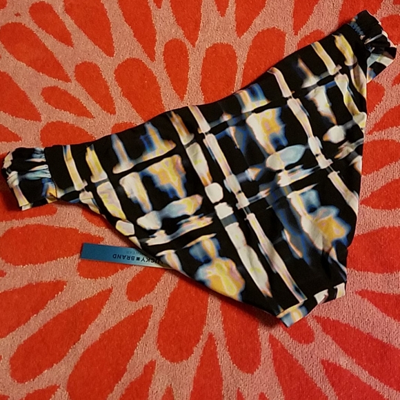 Lucky Brand Tie-Dye Side Shirred Bikini Bottoms - Picture 4 of 5